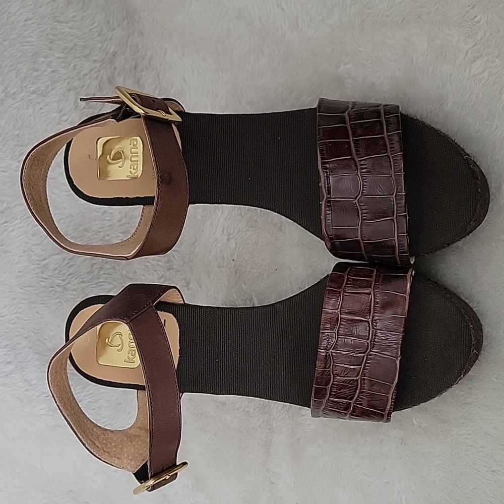 KANNA Wedge Sandal